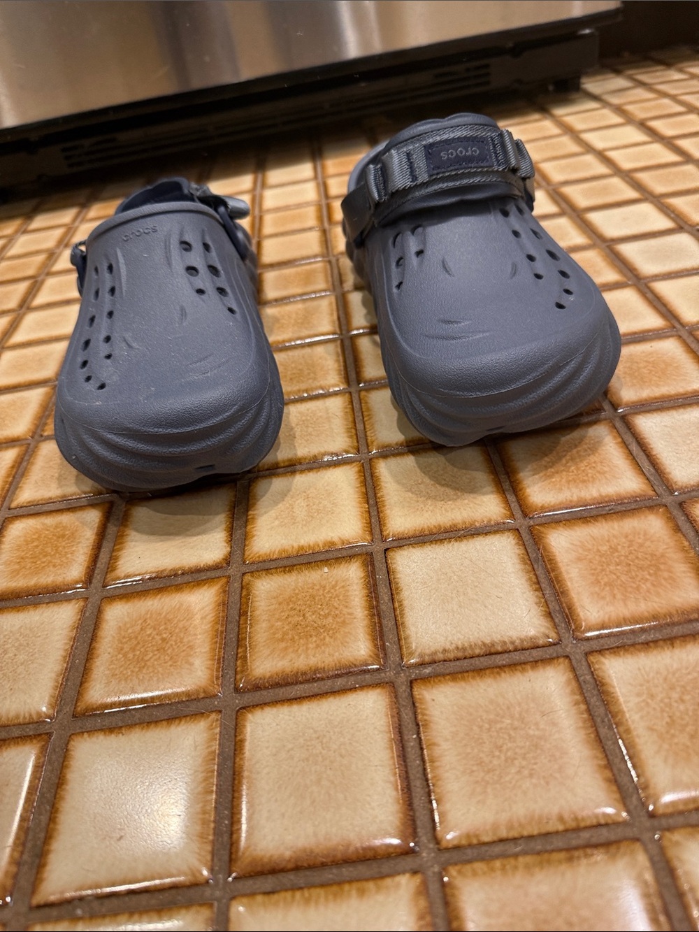 Crocs Classic size 10